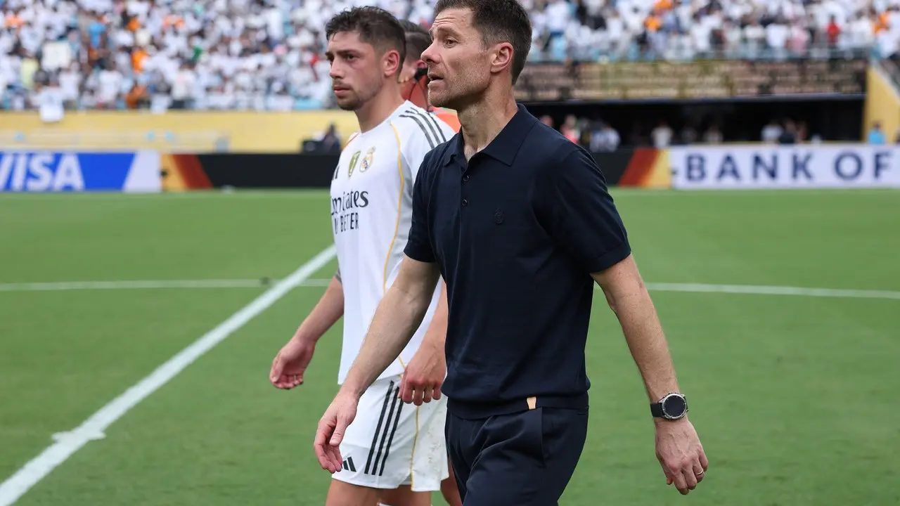Xabi Alonso Luruskan Kabar Valverde Tolak Bermain di Posisi Tertentu