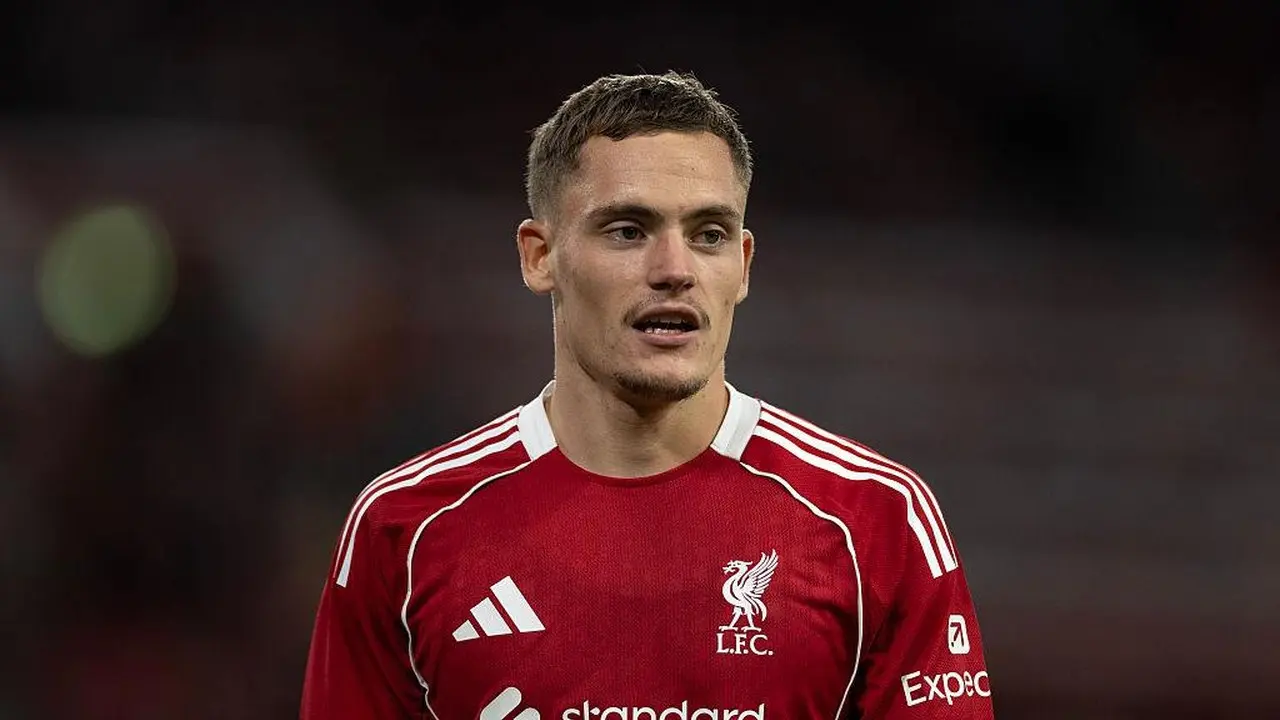 Carragher Desak Liverpool Parkir Florian Wirtz Usai Kekalahan Beruntun