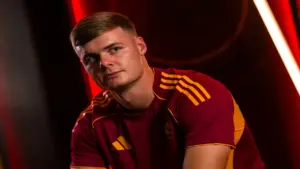 Demi Datangkan Joshua Zirkzee, AS Roma Siap Pulangkan Evan Ferguson ke Brighton