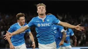 Comeback Dramatis Napoli! Hojlund Antar Partenopei Menang 2-1 dari Genoa