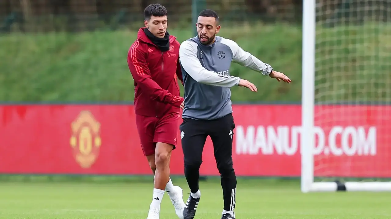 Kabar Baik Untuk Manchester United, Lisandro Martinez Sudah Kembali Berlatih