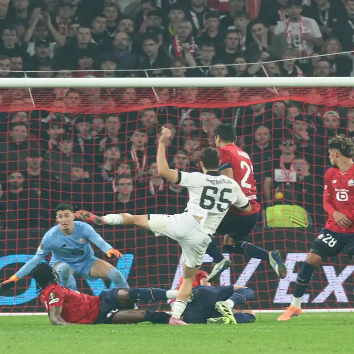Lille Gagal Menang di Laga Penuh Gol Lawan PAOK, Calvin Verdonk Tetap Tunjukkan Performa Solid di Liga Eropa