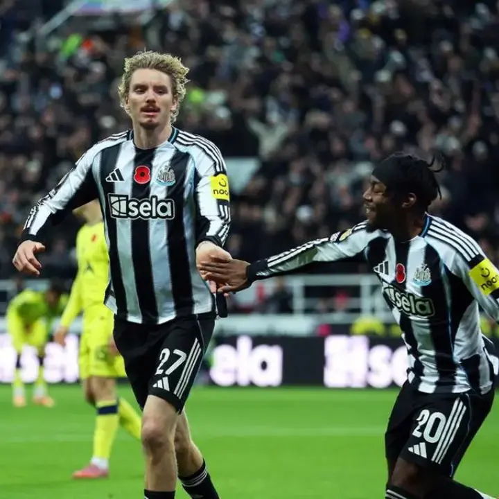 Newcastle United Lolos ke Perempat Final Carabao Cup Usai Bungkam Tottenham 2-0
