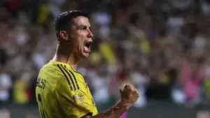 Ronaldo Jadi Miliarder Pertama Sepakbola, Kekayaan Tercatat US$1,4 Miliar