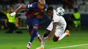 Performa Gemilang Nuno Mendes Buat Lamine Yamal Tak Berkutik di Laga Barcelona vs PSG