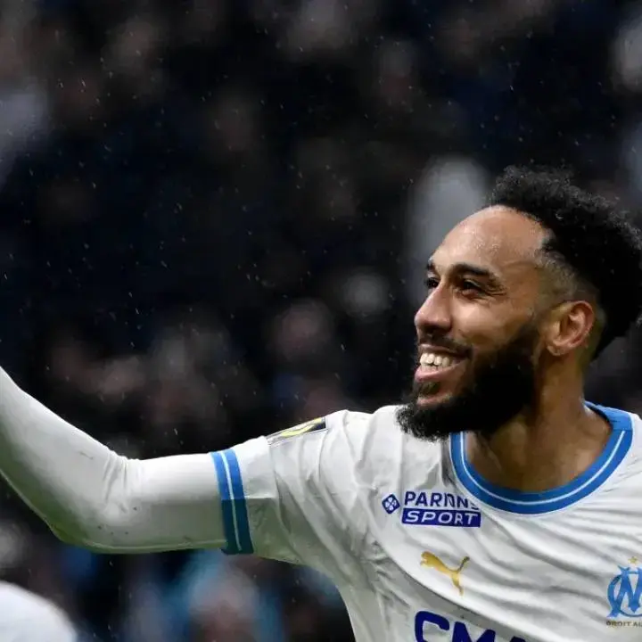Eks Kapten Arsenal Sebut Gabung Chelsea adalah Kesalahan Besar