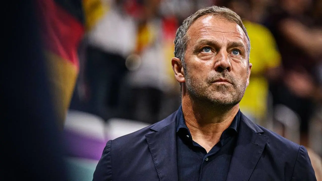 Hansi Flick Desak Barcelona Rekrut Bek Tengah Baru Jelang Piala Super Spanyol
