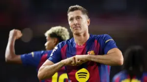 Demi Bertahan di Barcelona, Robert Lewandowski Siap Terima Pemotongan Gaji