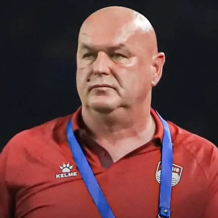 Pelatih Persib Ungkap Satu Masalah Terbesar di Liga Malaysia, Dominasi JDT Jadi Biang Keroknya?