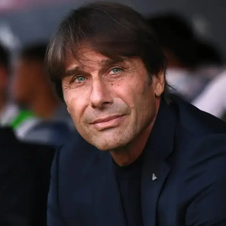 Ruang Ganti Napoli Memanas, Pemain Mulai Tak Nyaman dengan Metode Latihan Antonio Conte