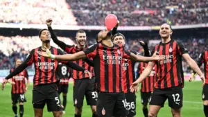 AC Milan Gasak Hellas Verona 3-0, Nkunku Cetak Brace, Puncaki Klasemen Serie A