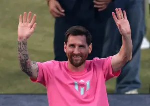 Lionel Messi Tegaskan Tak Terobsesi Statistik, Publik Nilai Sindiran Halus ke Cristiano Ronaldo