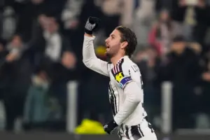 Juventus Terpuruk di Posisi 7 Klasemen, Locatelli Murka: Kami Tak Seburuk Ini!