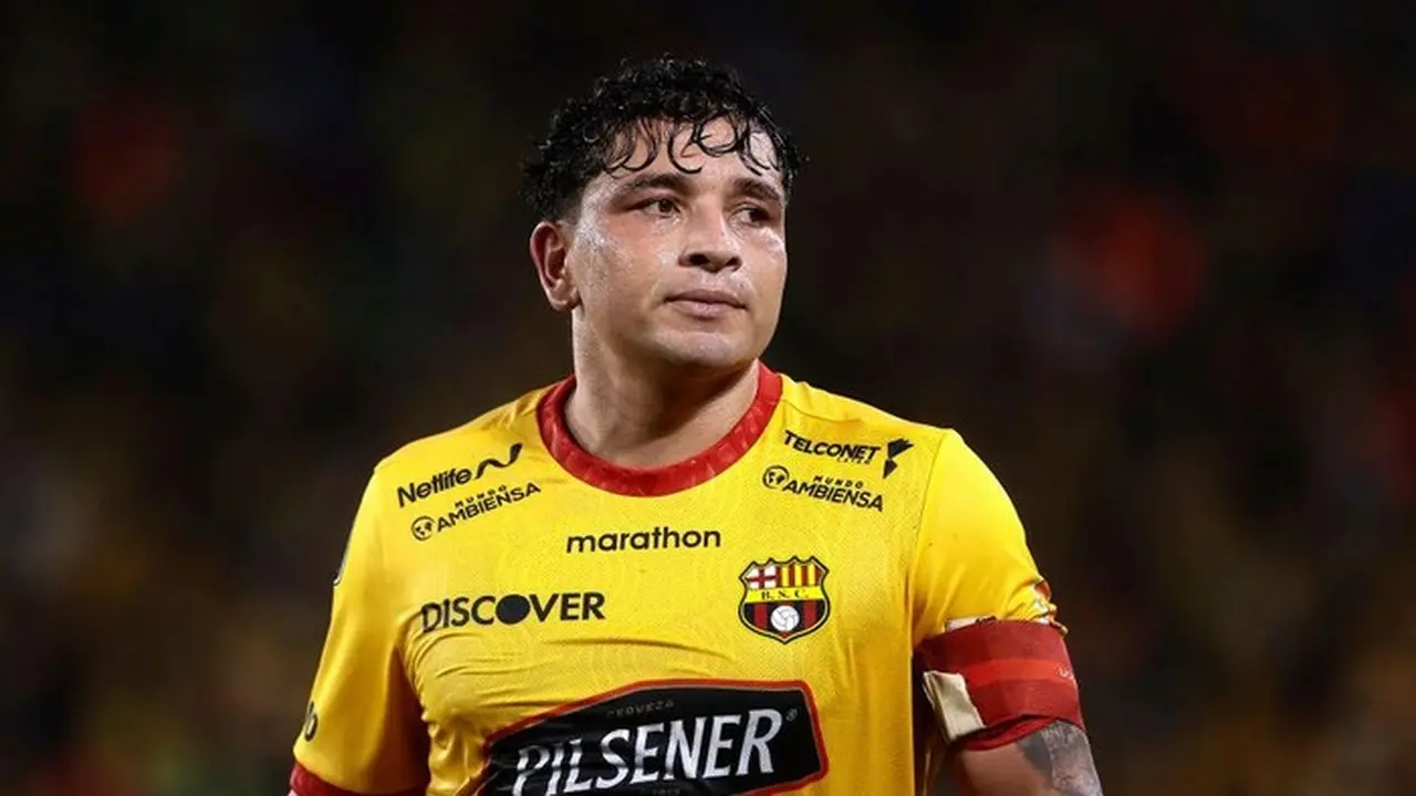 Real Madrid dan PSG Sampaikan Duka Cita atas Wafatnya Bek Barcelona SC Mario Pineida