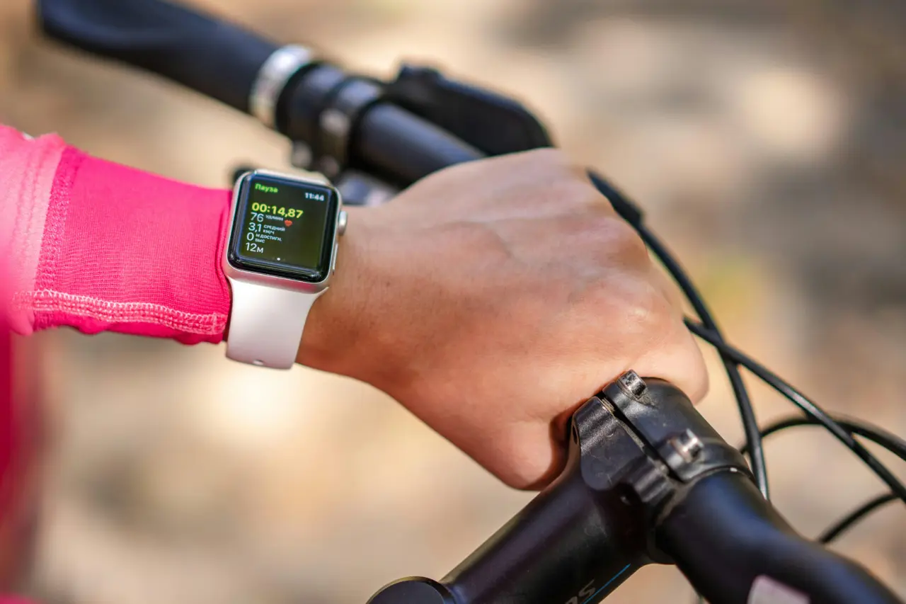 7 Rekomendasi Smartwatch Terbaik untuk Pesepeda 2026, Cocok untuk Pemula hingga Atlet Profesional