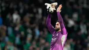 David Raya Raih Pemain Terbaik Liga Champions Usai Bawa Arsenal Kalahkan Sporting CP