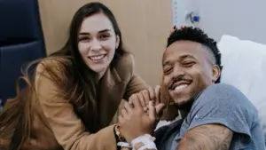 Eder Militao Sukses Jalani Operasi, Target Comeback Setelah Jalani Pemulihan 5 Bulan
