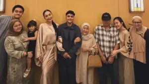 Gugatan Penelantaran Anak Ditolak, Denada Fokus Perbaiki Hubungan dengan Ressa