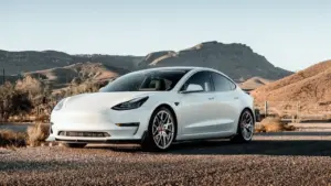 Tesla Kembali Puncaki Pasar Mobil Listrik Global, Lampaui BYD di Kuartal I 2026
