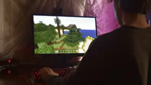 3 Cara Main Minecraft Gratis dan Resmi di 2026, Banyak yang Belum Tahu