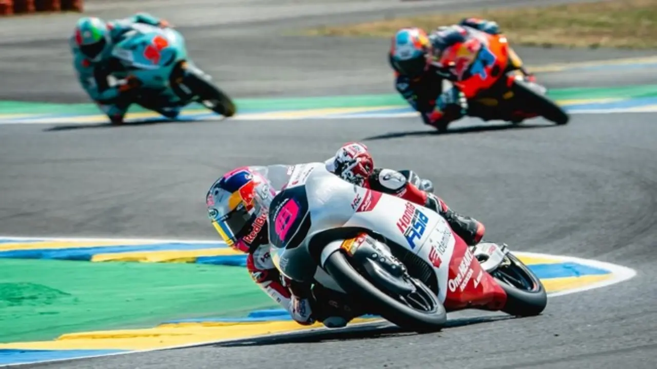 Hasil Kualifikasi Moto3 Prancis Veda Ega Pratama Start Keenam Hakim Danish Ke 12
