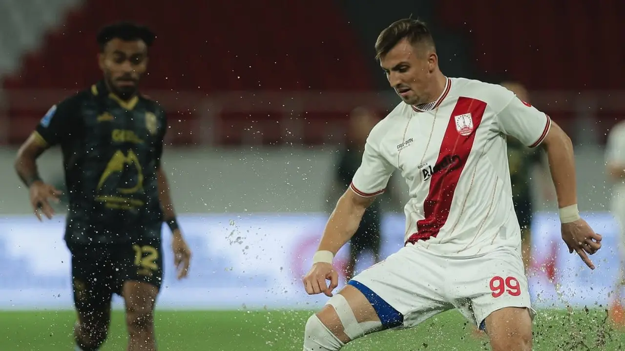 Klasemen Super League Terbaru: Dipermalukan Malut United, Persis Solo Kian Terbenam di Zona Degradasi