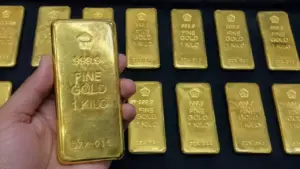 Bank Sentral Tambah Cadangan Emas, Analis Proyeksikan Harga Tetap Naik