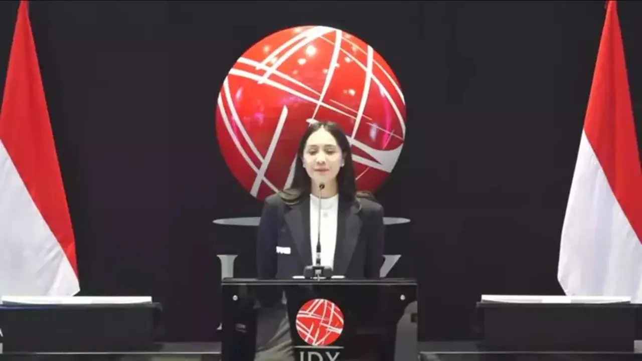 Featured 371