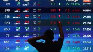 IHSG Diperkirakan Melemah, Analis Sarankan Amati 6 Saham Potensial